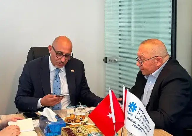 Palestinian Delegation Discusses Strengthening Humanitarian Cooperation with WWHO in Istanbul