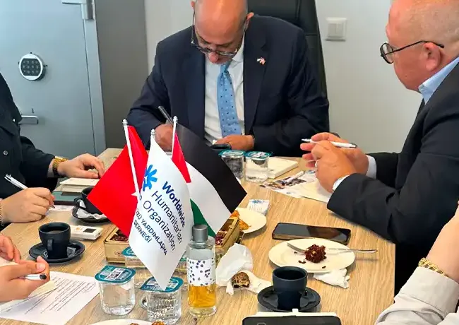 Palestinian Delegation Discusses Strengthening Humanitarian Cooperation with WWHO in Istanbul
