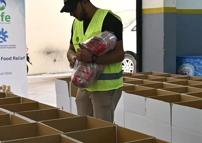 Food Assistance Distributed to Refugee Families in Lebanon